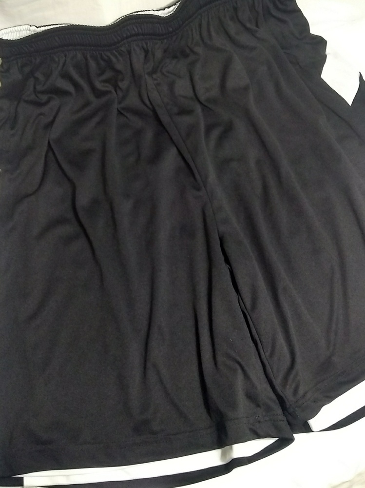 Mens REVERSIBLE basketball shorts NEW W/OUT TAGS